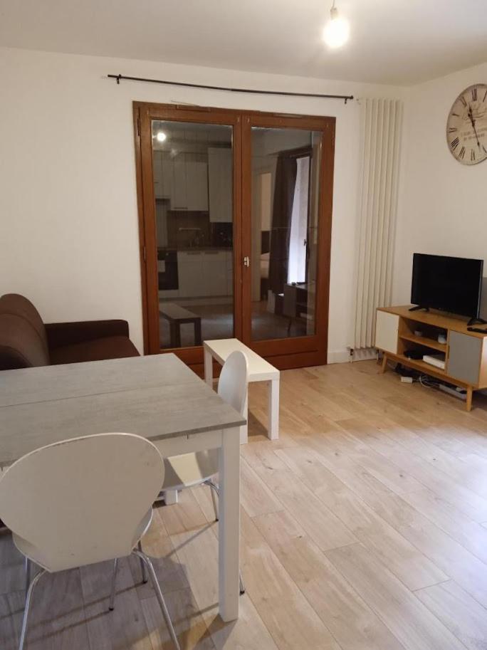 Jolie T2 - Tres Grande Terrasse Apartamento Thonon-les-Bains Exterior foto